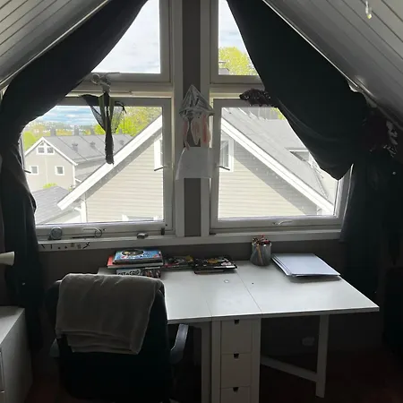 Loftroom In Townhouse Oslo 1 Singel Bed 1 Double Bed Séjour chez l'habitant