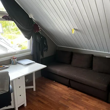 Séjour chez l'habitant Loftroom In Townhouse Oslo 1 Singel Bed 1 Double Bed Lorenskog